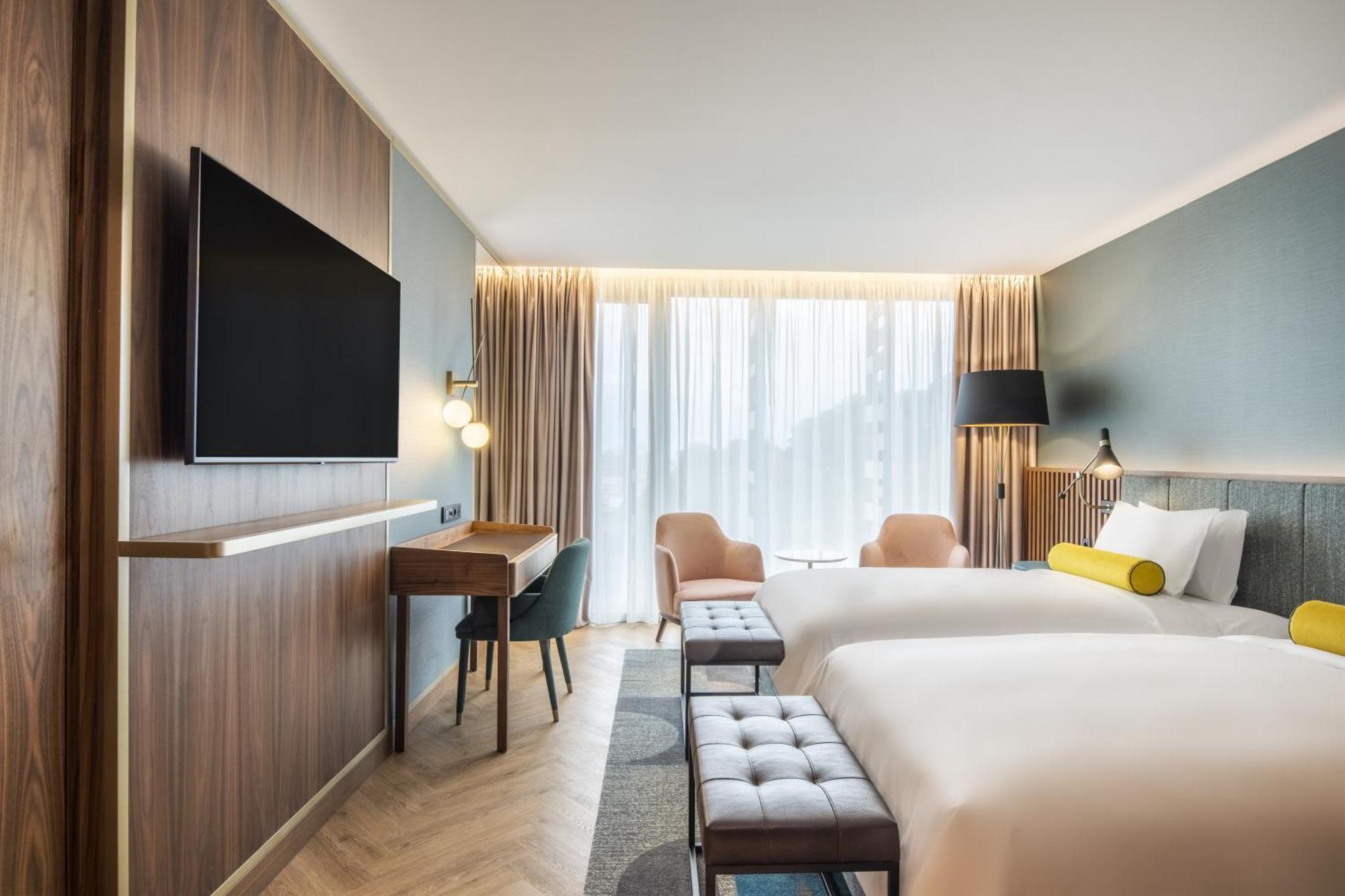 Renaissance Porto Lapa Hotel Bagian luar foto